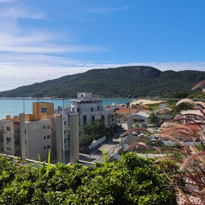 Apartamentos com 80m², 2 quartos (sendo 1 suíte), 2 garagens, no bairro Ingleses do Rio Vermelho em Florianópolis