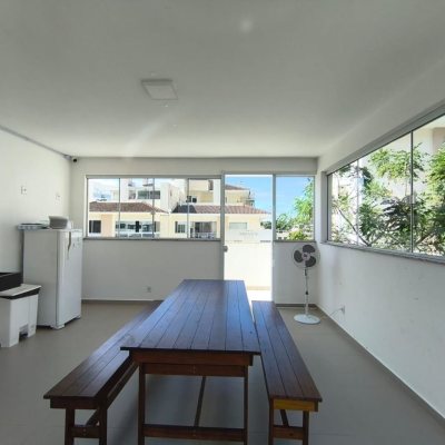 Apartamentos com 80m², 2 quartos (sendo 1 suíte), 2 garagens, no bairro Ingleses do Rio Vermelho em Florianópolis