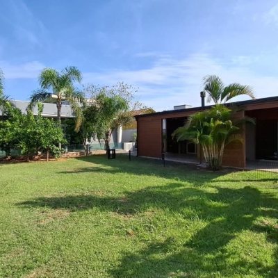 Casa em Condomínio com 105m², 2 quartos, 2 garagens, no bairro São João Do Rio Vermelho em Florianópolis