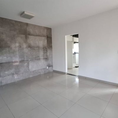 Casa em Condomínio com 105m², 2 quartos, 2 garagens, no bairro São João Do Rio Vermelho em Florianópolis