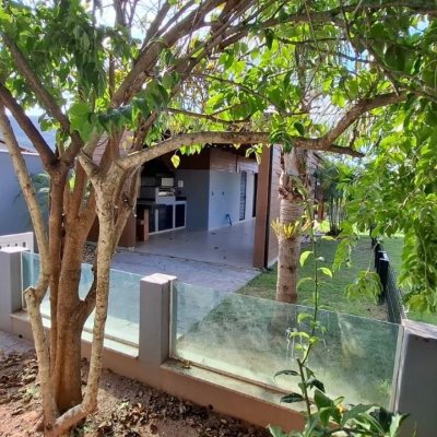 Casa em Condomínio com 105m², 2 quartos, 2 garagens, no bairro São João Do Rio Vermelho em Florianópolis
