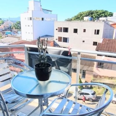 Apartamentos com 75m², 3 quartos, 1 garagem, no bairro Capoeiras em Florianópolis