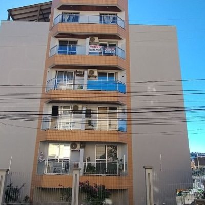 Apartamentos com 75m², 3 quartos, 1 garagem, no bairro Capoeiras em Florianópolis