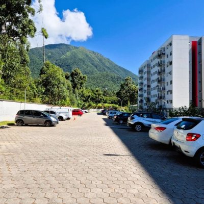Apartamentos com 49m², 2 quartos, 1 garagem, no bairro Praia De Fora em Palhoça