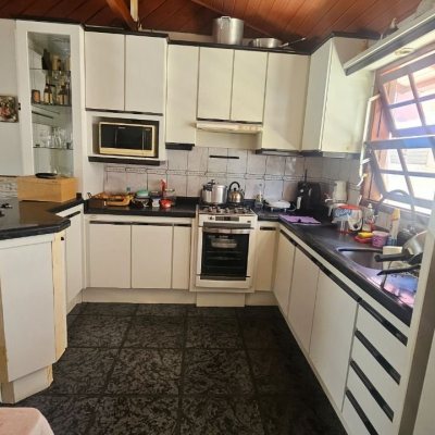 Casa Residencial com 130m², 3 quartos (sendo 1 suíte), 1 garagem, no bairro Rio Tavares em Florianópolis