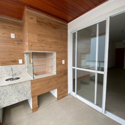 Apartamentos com 52m², 1 quarto, 2 garagens, no bairro Itacorubi em Florianópolis