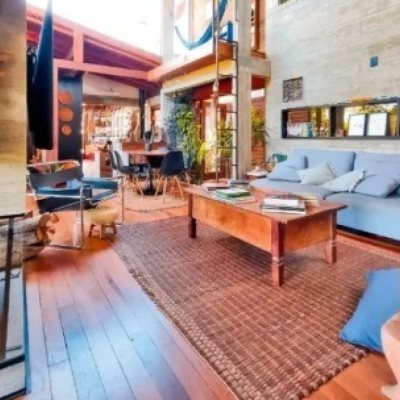 Casa Residencial com 362m², 3 quartos (sendo 1 suíte), 2 garagens, no bairro Rio Tavares em Florianópolis