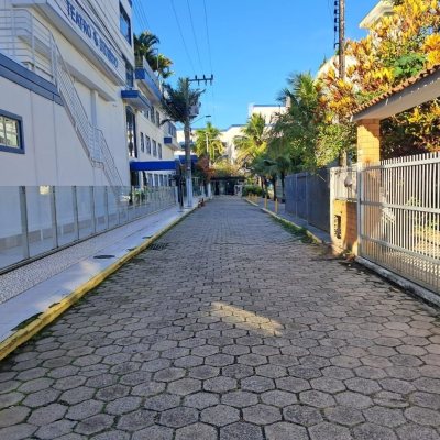 Apartamentos com 99m², 3 quartos (sendo 2 suítes), 1 garagem, no bairro Ingleses em Florianópolis