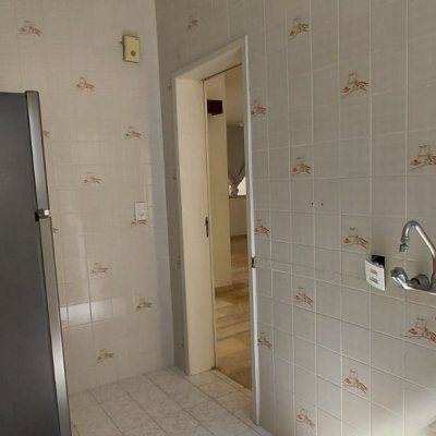 Cobertura com 252m², 3 quartos (sendo 1 suíte), 2 garagens, no bairro Centro em Florianópolis