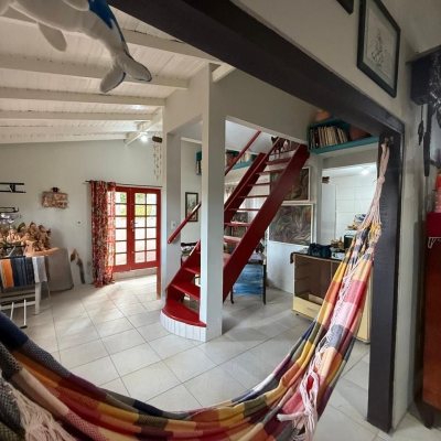 Casa Residencial com 154m², 2 quartos (sendo 1 suíte), 1 garagem, no bairro Ponta De Baixo em São José