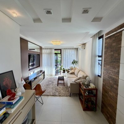 Apartamentos com 130m², 4 quartos (sendo 2 suítes), 3 garagens, no bairro Agronômica em Florianópolis