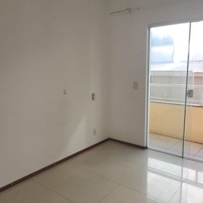 Apartamentos com 63m², 2 quartos (sendo 1 suíte), 1 garagem, no bairro Ingleses do Rio Vermelho em Florianópolis