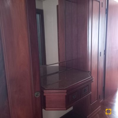 Apartamentos com 283m², 3 quartos (sendo 2 suítes), 2 garagens, no bairro Beira Mar em Florianópolis