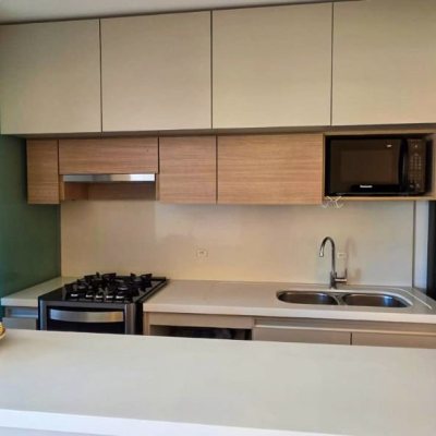 Apartamentos com 107m², 3 quartos (sendo 1 suíte), 2 garagens, no bairro Jurerê Internacional em Florianópolis