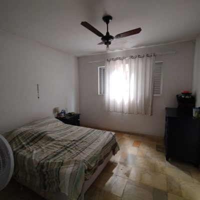 Terreno Comercial/Residencial com 555m², no bairro Coqueiros em Florianópolis