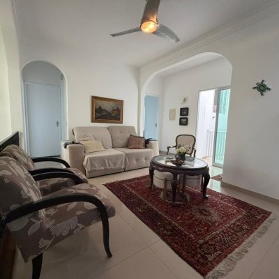 Casa Residencial com 241m², 5 quartos (sendo 2 suítes), 4 garagens, no bairro Bom Abrigo em Florianópolis