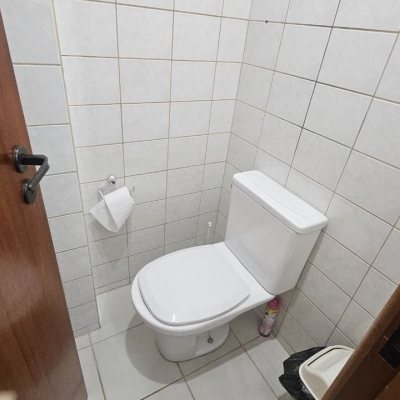 Sala com 32m², no bairro Centro em Florianópolis