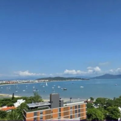 Apartamentos com 280m², 4 quartos (sendo 4 suítes), 4 garagens, no bairro Canasvieiras em Florianópolis