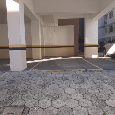 Apartamentos com 41m², 1 quarto, 1 garagem, no bairro Campinas em São José