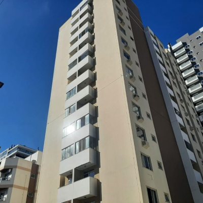 Apartamentos com 41m², 1 quarto, 1 garagem, no bairro Campinas em São José