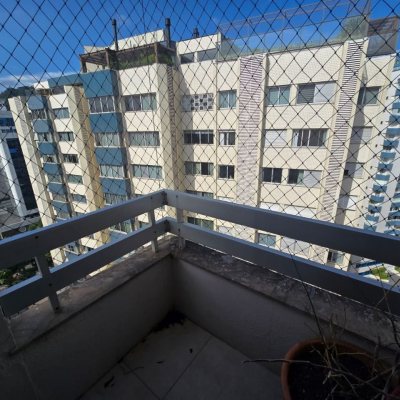 Apartamentos com 125m², 3 quartos (sendo 1 suíte), 1 garagem, no bairro Centro em Florianópolis