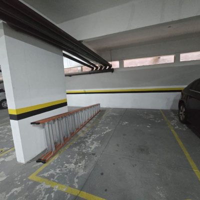 Apartamentos com 125m², 3 quartos (sendo 1 suíte), 1 garagem, no bairro Centro em Florianópolis