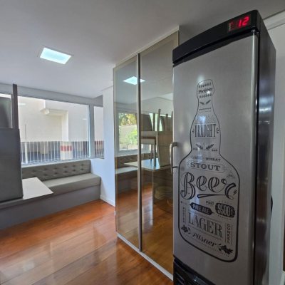 Apartamentos com 125m², 3 quartos (sendo 1 suíte), 1 garagem, no bairro Centro em Florianópolis