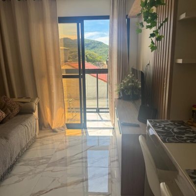 Apartamentos com 68m², 2 quartos (sendo 1 suíte), 1 garagem, no bairro Ingleses do Rio Vermelho em Florianópolis