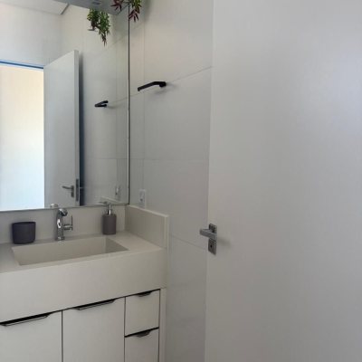 Apartamentos com 68m², 2 quartos (sendo 1 suíte), 1 garagem, no bairro Ingleses do Rio Vermelho em Florianópolis