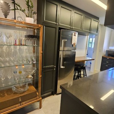 Apartamentos com 129m², 3 quartos (sendo 2 suítes), 2 garagens, no bairro Agronômica em Florianópolis