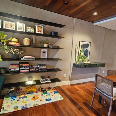 Apartamentos com 129m², 3 quartos (sendo 2 suítes), 2 garagens, no bairro Agronômica em Florianópolis
