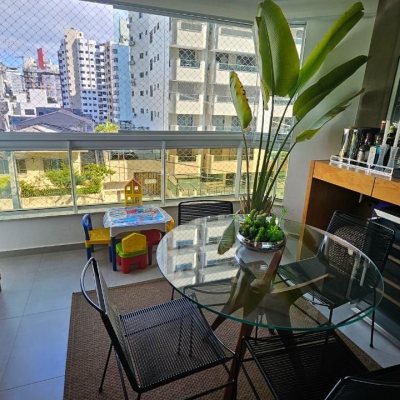 Apartamentos com 129m², 3 quartos (sendo 2 suítes), 2 garagens, no bairro Agronômica em Florianópolis