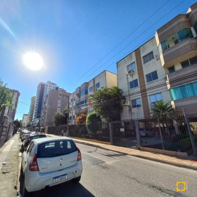 Apartamentos com 74m², 3 quartos, 1 garagem, no bairro Campinas em São José