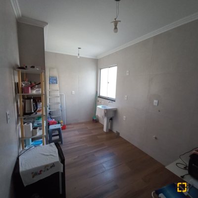 Apartamentos com 74m², 3 quartos, 1 garagem, no bairro Campinas em São José
