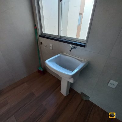 Apartamentos com 74m², 3 quartos, 1 garagem, no bairro Campinas em São José
