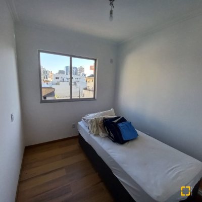 Apartamentos com 74m², 3 quartos, 1 garagem, no bairro Campinas em São José