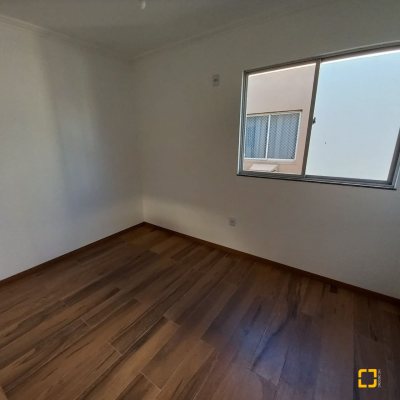 Apartamentos com 74m², 3 quartos, 1 garagem, no bairro Campinas em São José