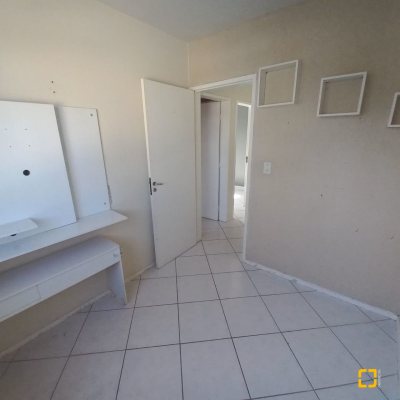 Apartamentos com 68m², 3 quartos, 1 garagem, no bairro Barreiros em São José