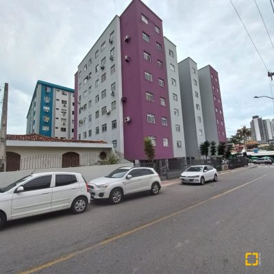 Apartamentos com 68m², 3 quartos, 1 garagem, no bairro Barreiros em São José