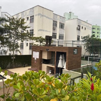 Apartamentos com 65m², 2 quartos (sendo 1 suíte), 1 garagem, no bairro Capoeiras em Florianópolis