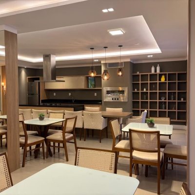 Apartamentos com 65m², 2 quartos (sendo 1 suíte), 1 garagem, no bairro Capoeiras em Florianópolis