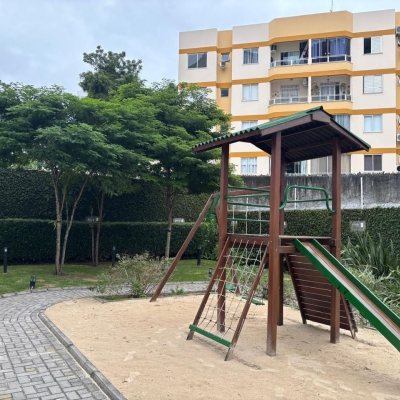 Apartamentos com 65m², 2 quartos (sendo 1 suíte), 1 garagem, no bairro Capoeiras em Florianópolis
