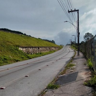 Terreno Comercial/Residencial com 3506m², no bairro Enseada do Brito (Ens Brito) em Palhoça