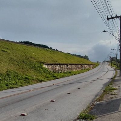 Terreno Comercial/Residencial com 3506m², no bairro Enseada do Brito (Ens Brito) em Palhoça