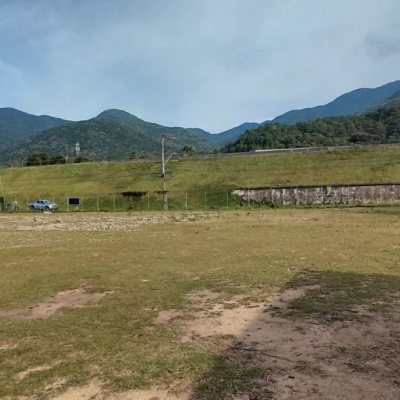 Terreno Comercial/Residencial com 3506m², no bairro Enseada do Brito (Ens Brito) em Palhoça