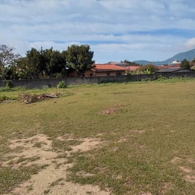 Terreno Comercial/Residencial com 3506m², no bairro Enseada do Brito (Ens Brito) em Palhoça