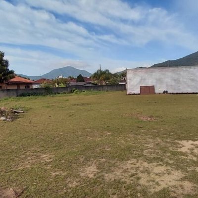Terreno Comercial/Residencial com 3506m², no bairro Enseada do Brito (Ens Brito) em Palhoça