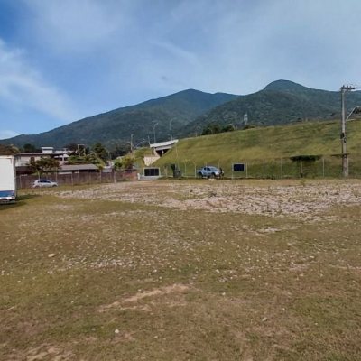 Terreno Comercial/Residencial com 3506m², no bairro Enseada do Brito (Ens Brito) em Palhoça