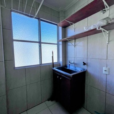 Apartamentos com 56m², 3 quartos, 1 garagem, no bairro Coqueiros em Florianópolis