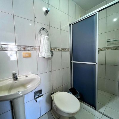 Apartamentos com 56m², 3 quartos, 1 garagem, no bairro Coqueiros em Florianópolis